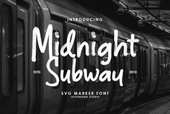 Choosing Midnight Subway for a Lifestyle Blog Redesign